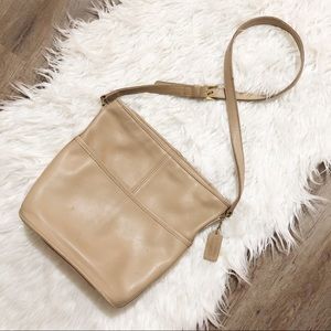Coach vintage leather bucket crossbody bag 80s